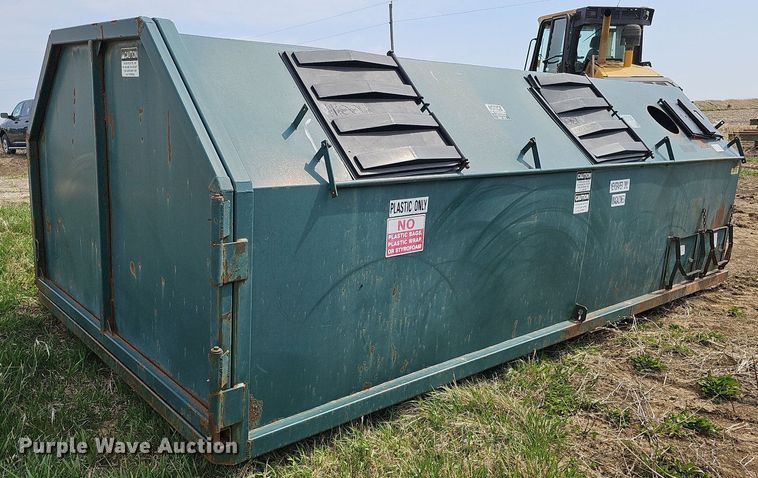 image for item DO4312 Roll-off recycling container