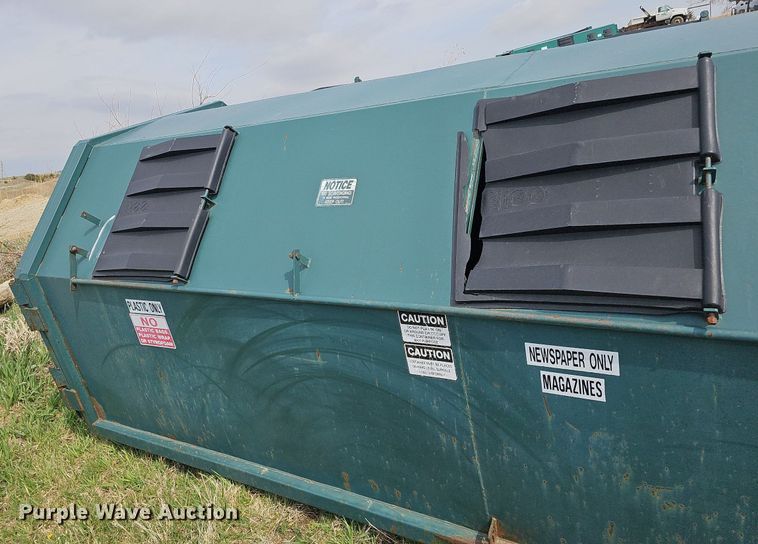 image for item DO4312 Roll-off recycling container
