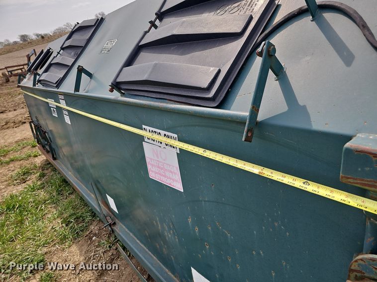 image for item DO4312 Roll-off recycling container