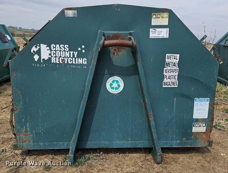 image for item DO4313 Roll-off recycling container