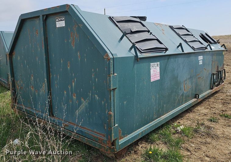 image for item DO4313 Roll-off recycling container