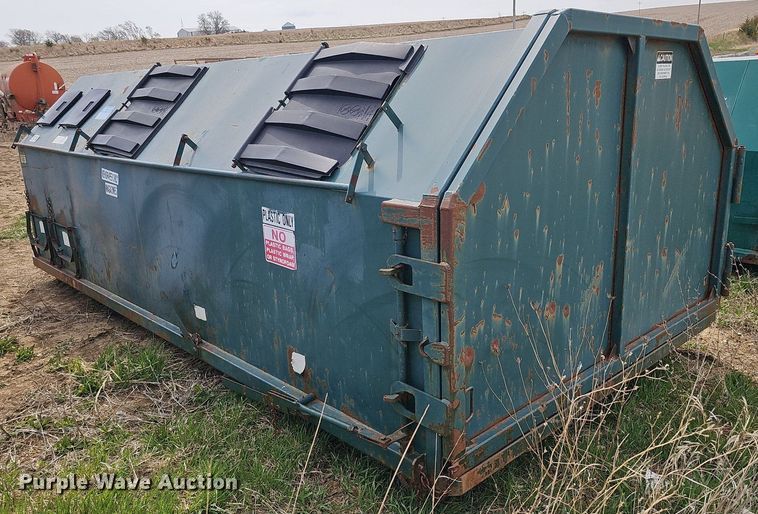 image for item DO4313 Roll-off recycling container