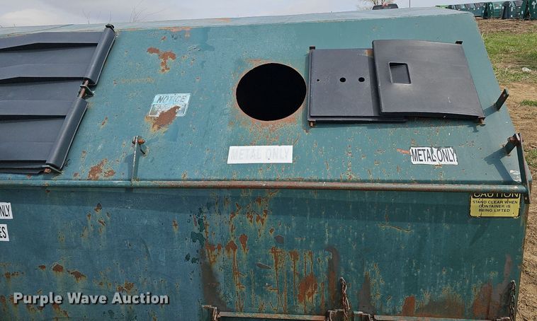 image for item DO4313 Roll-off recycling container