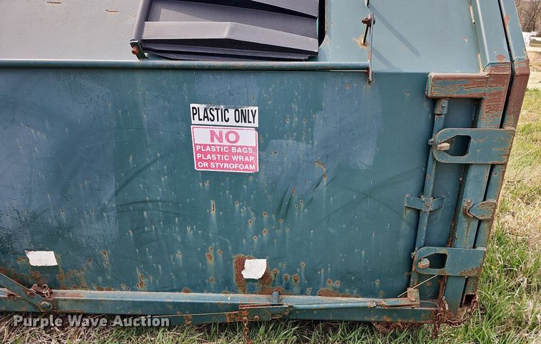 image for item DO4313 Roll-off recycling container