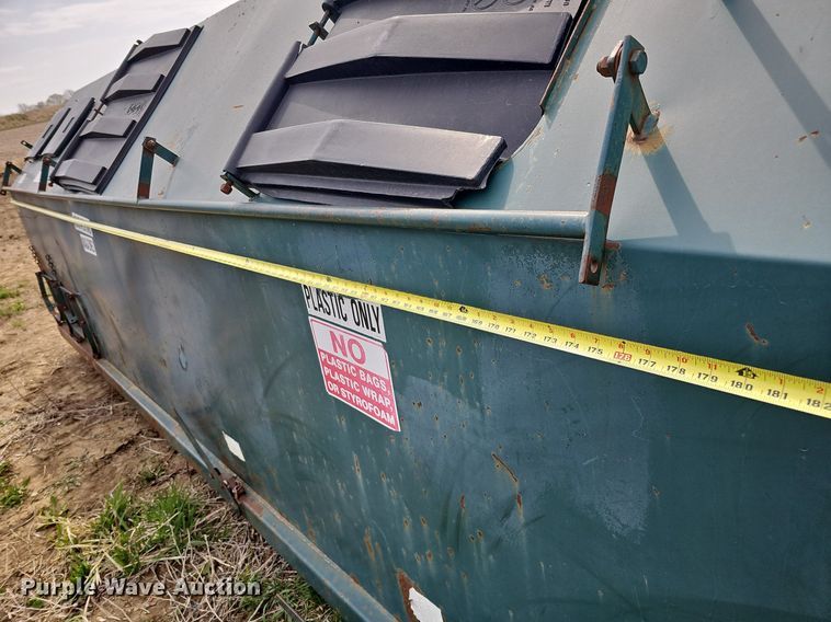 image for item DO4313 Roll-off recycling container