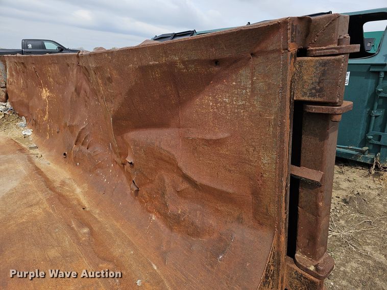 image for item DO4316 Roll-off container