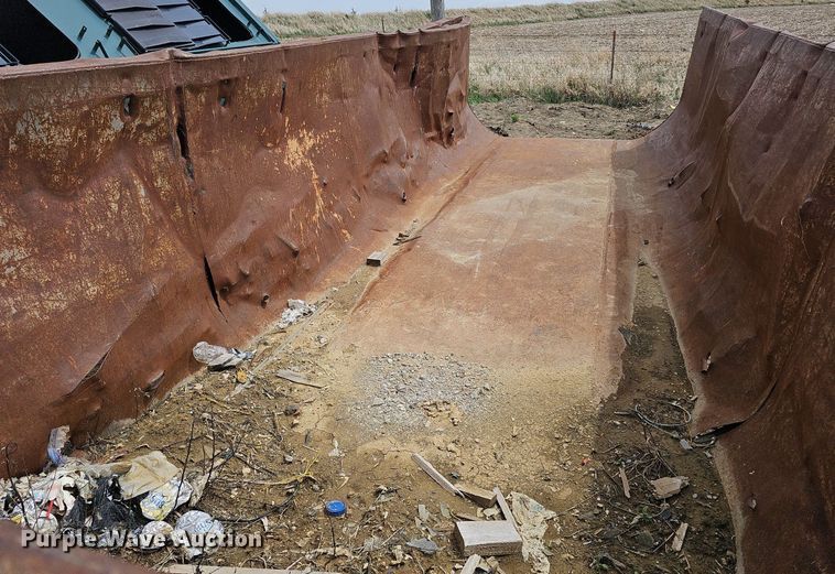 image for item DO4316 Roll-off container