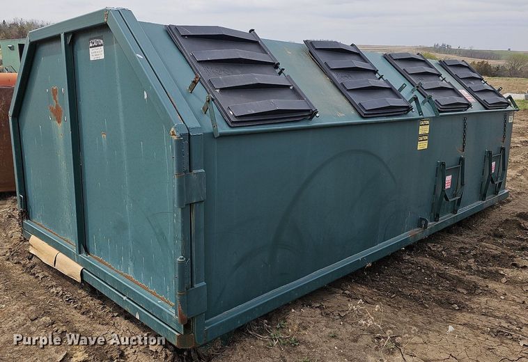 image for item DO4317 Roll-off recycling container