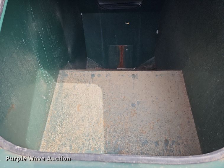 image for item DO4317 Roll-off recycling container