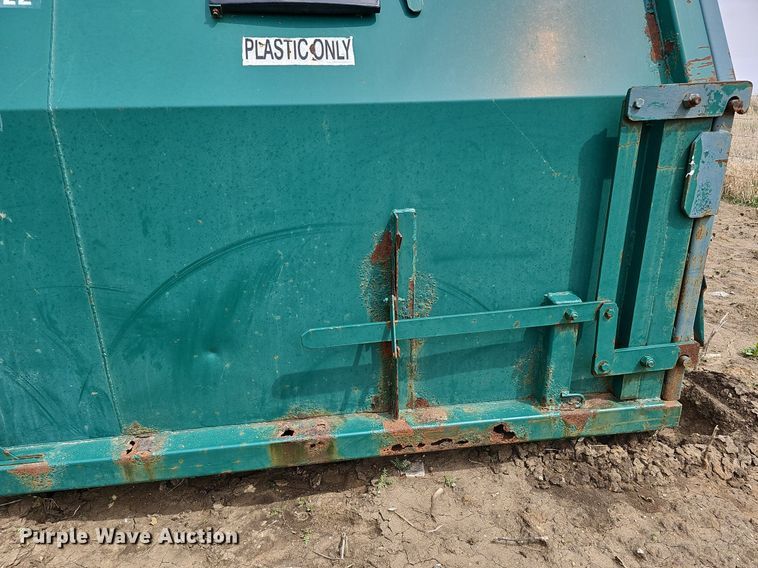 image for item DO4318 Roll-off recycling container