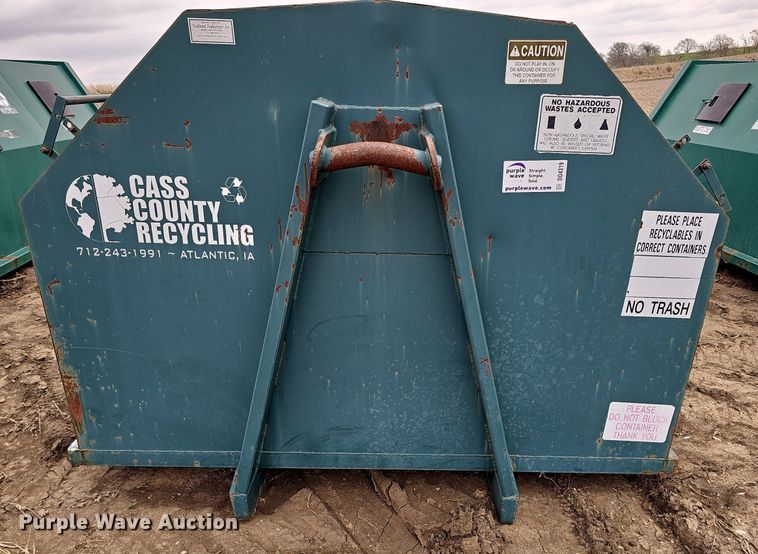 image for item DO4319 Roll-off recycling container