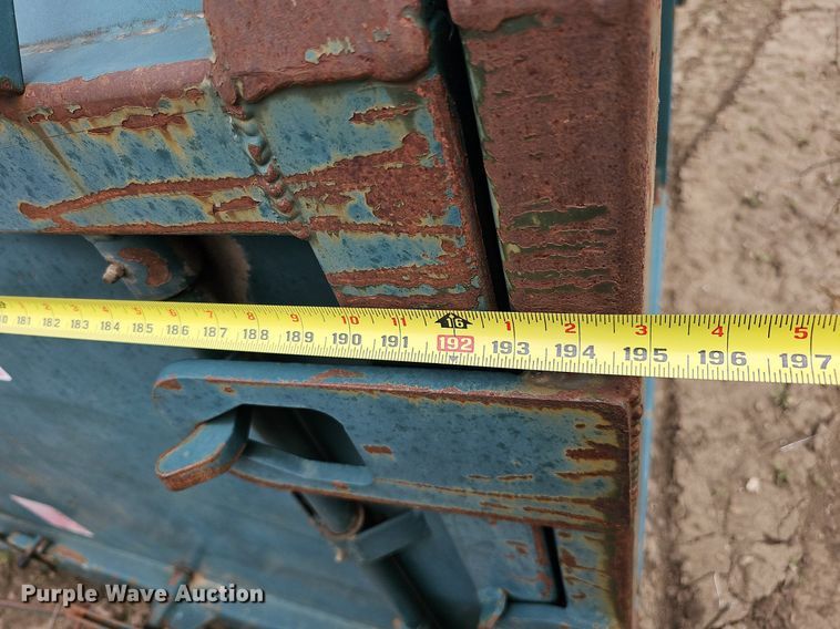 image for item DO4319 Roll-off recycling container