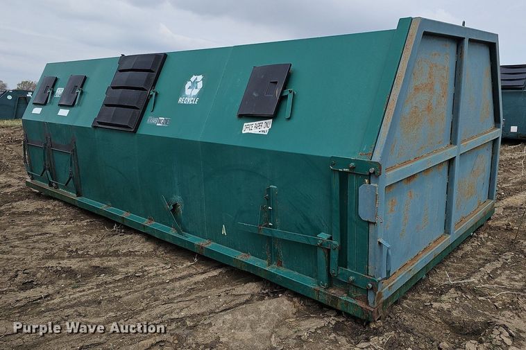 image for item DO4320 Roll-off recycling container