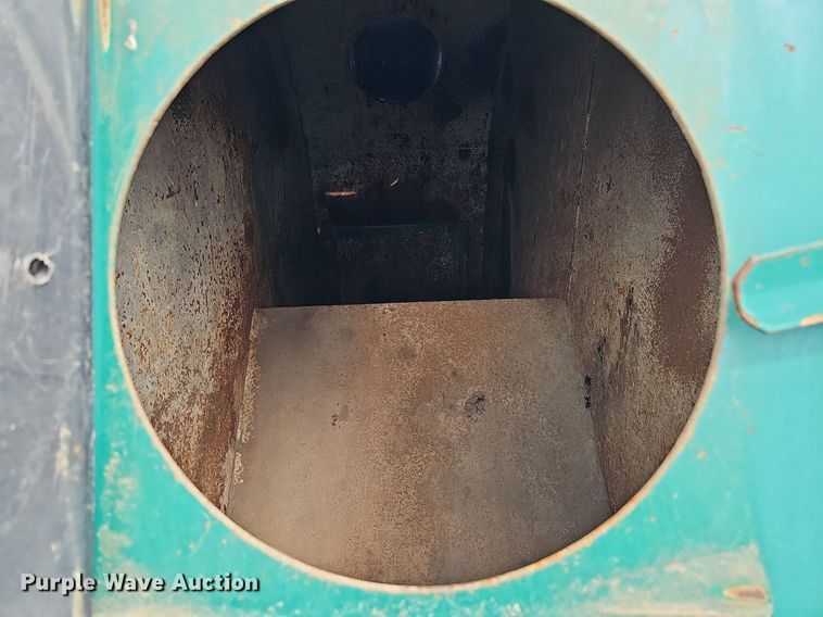 image for item DO4320 Roll-off recycling container