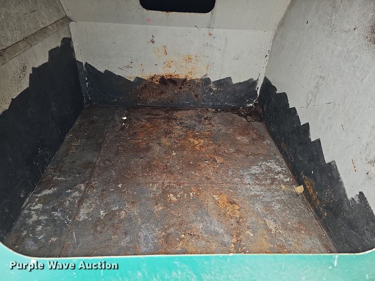 image for item DO4320 Roll-off recycling container