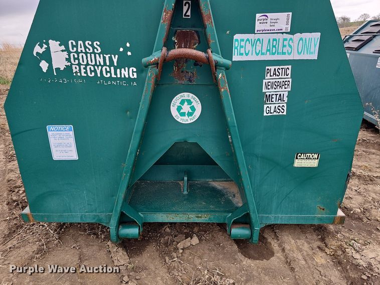 image for item DO4320 Roll-off recycling container