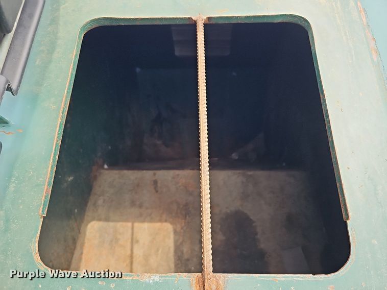 image for item DO4321 Roll-off recycling container