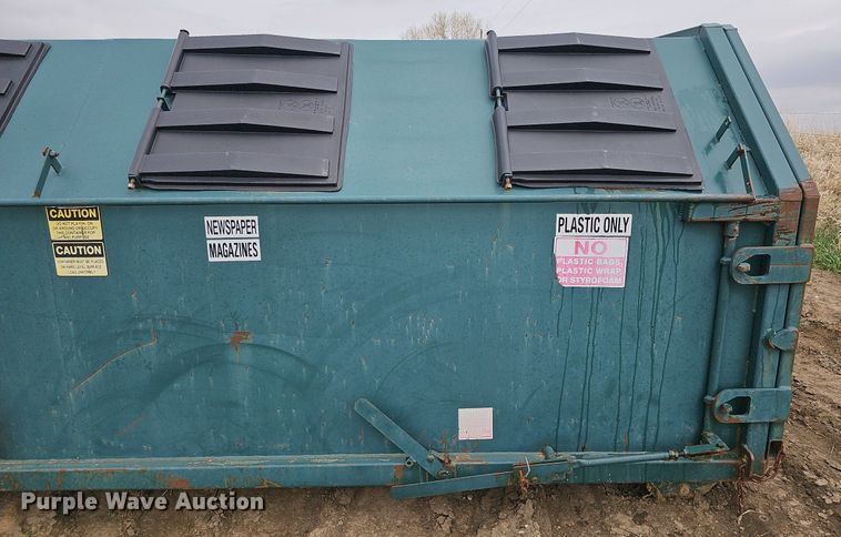 image for item DO4321 Roll-off recycling container