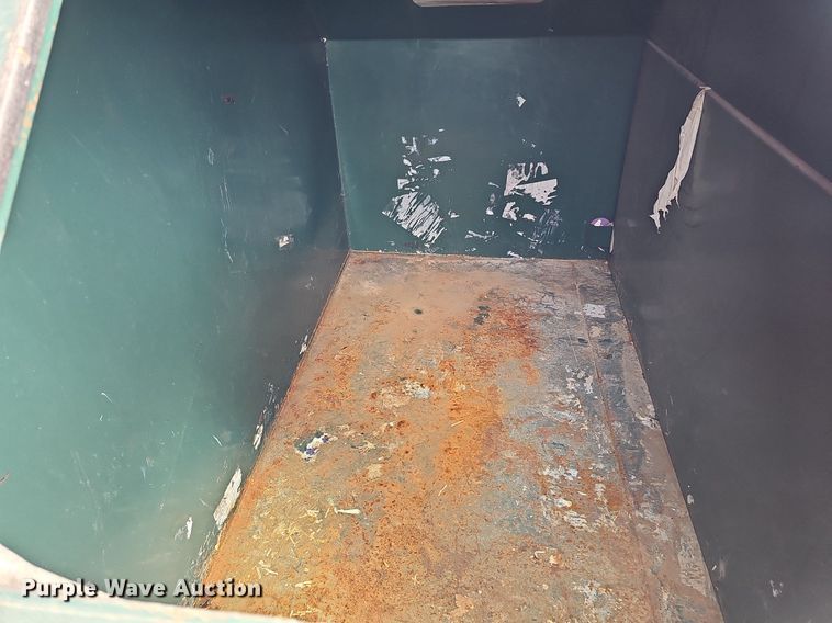 image for item DO4321 Roll-off recycling container