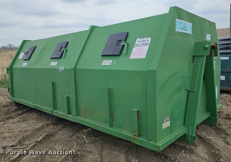 image for item DO4322 Roll-off recycling container