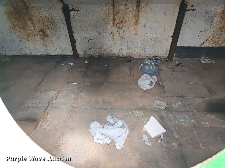 image for item DO4322 Roll-off recycling container