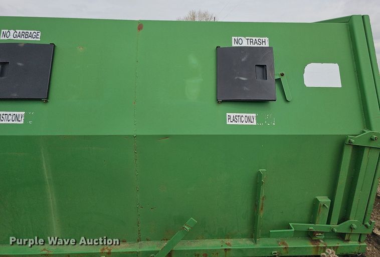 image for item DO4322 Roll-off recycling container