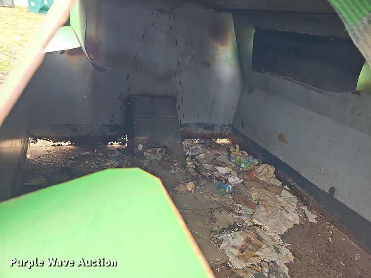 image for item DO4323 Roll-off recycling container