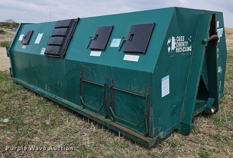 image for item DO4324 Roll-off recycling container