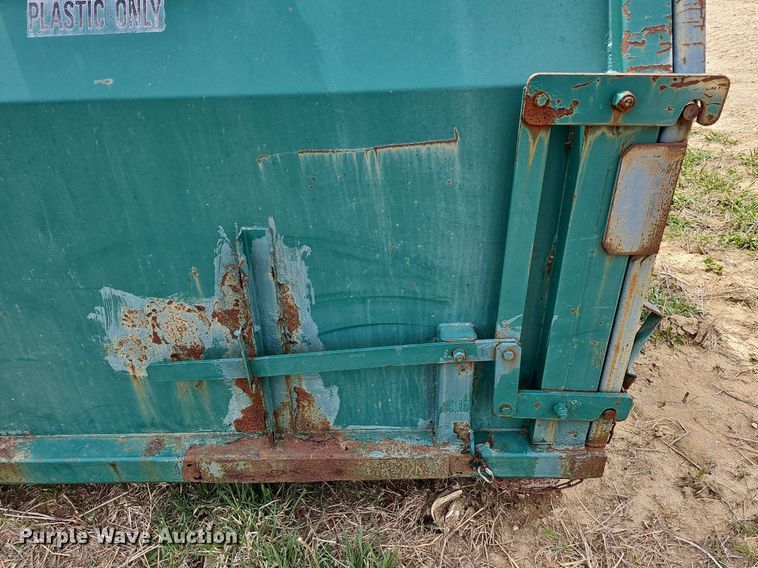 image for item DO4324 Roll-off recycling container
