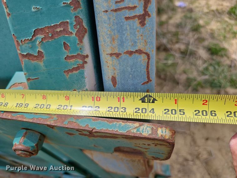 image for item DO4324 Roll-off recycling container