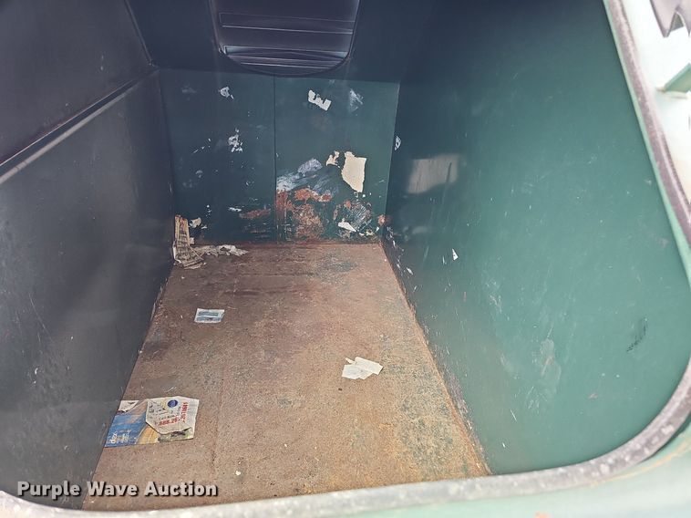 image for item DO4325 Roll-off recycling container