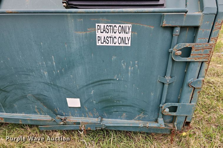 image for item DO4325 Roll-off recycling container