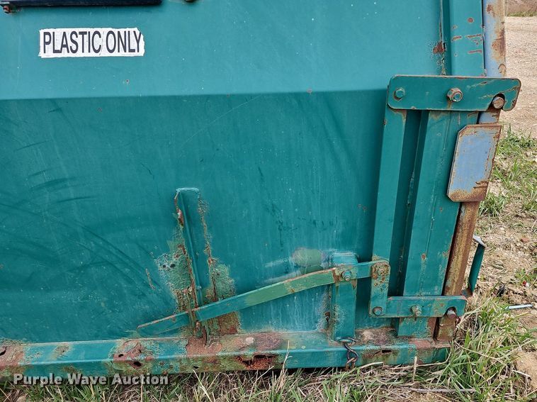 image for item DO4326 Roll-off recycling container