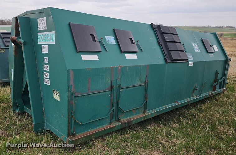 image for item DO4327 Roll-off recycling container