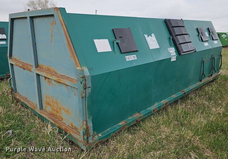 image for item DO4327 Roll-off recycling container