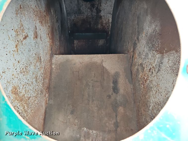 image for item DO4327 Roll-off recycling container