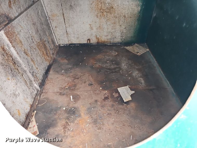 image for item DO4327 Roll-off recycling container