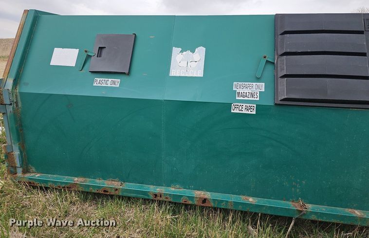 image for item DO4327 Roll-off recycling container