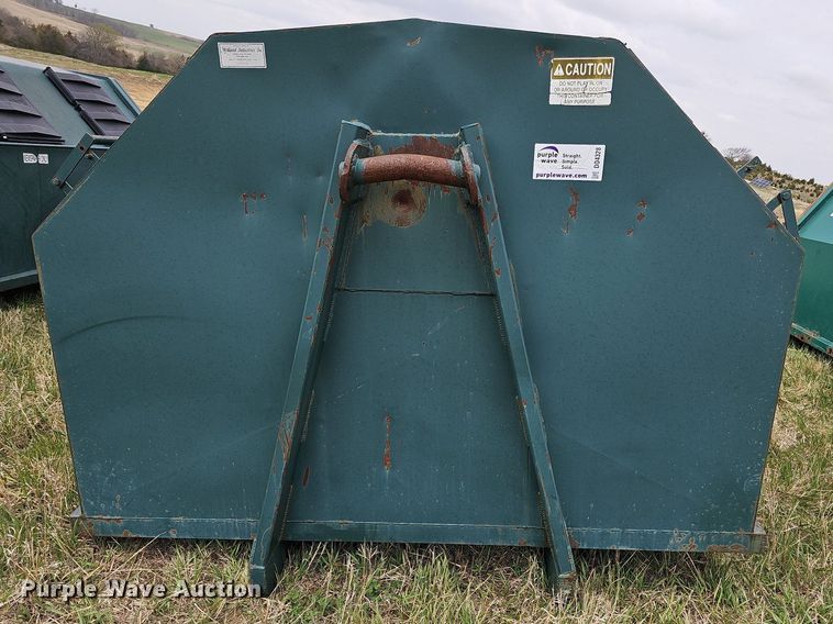 image for item DO4328 Roll-off recycling container