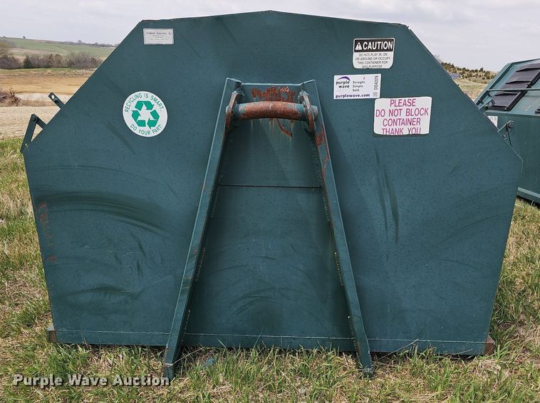 image for item DO4329 Roll-off recycling container