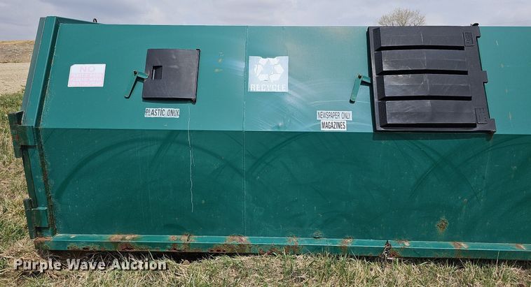 image for item DO4331 Roll-off recycling container