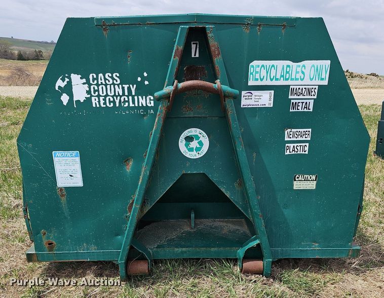 image for item DO4331 Roll-off recycling container