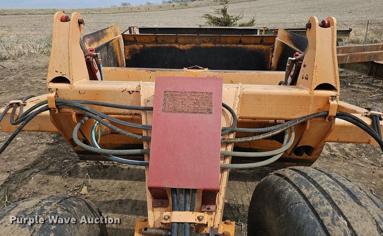 image for item DO4332 Big Dog  scraper