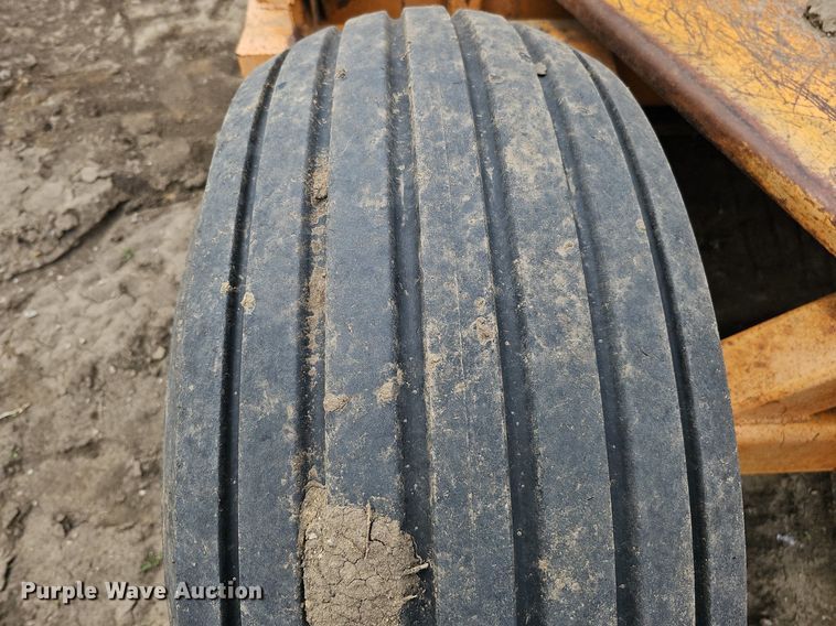 image for item DO4332 Big Dog  scraper