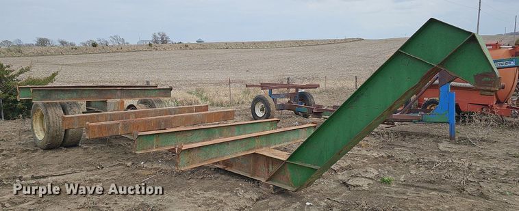 image for item DO4333 Shop built bale trailer