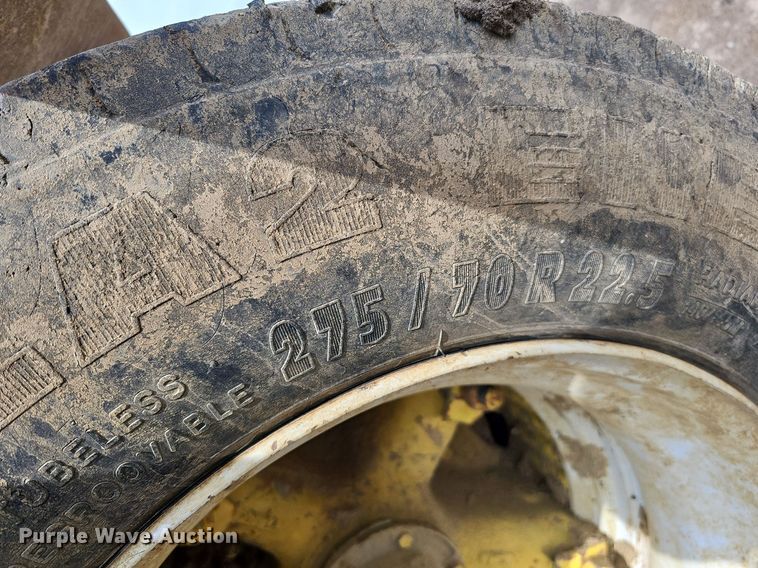 image for item DO4333 Shop built bale trailer