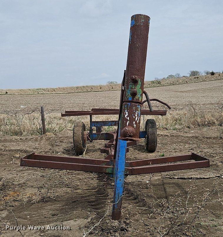 image for item DO4334 Gnuse Mfg Co  refuse bale trailer