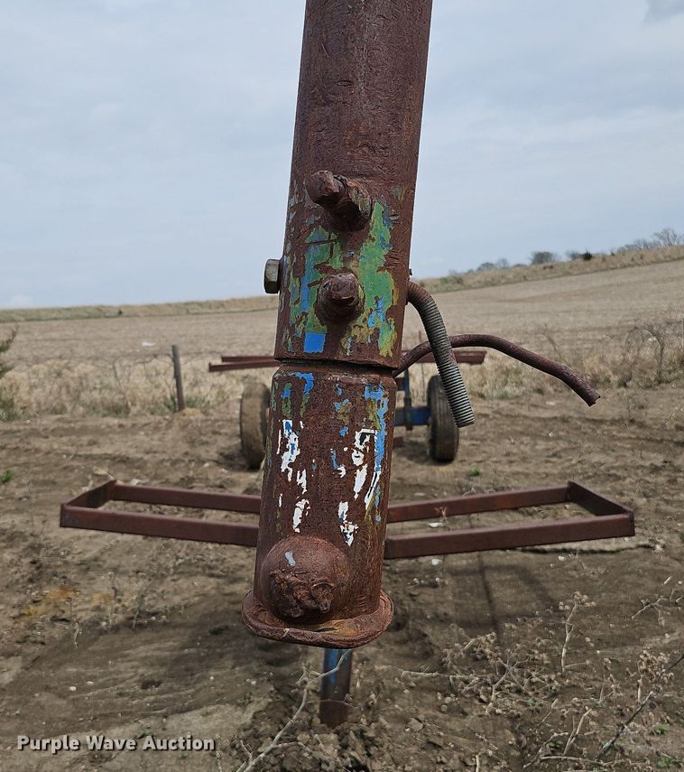 image for item DO4334 Gnuse Mfg Co  refuse bale trailer