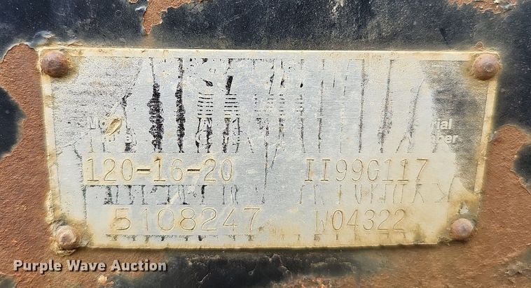 image for item DO4336 1999 Chevrolet C7500  hook lift truck