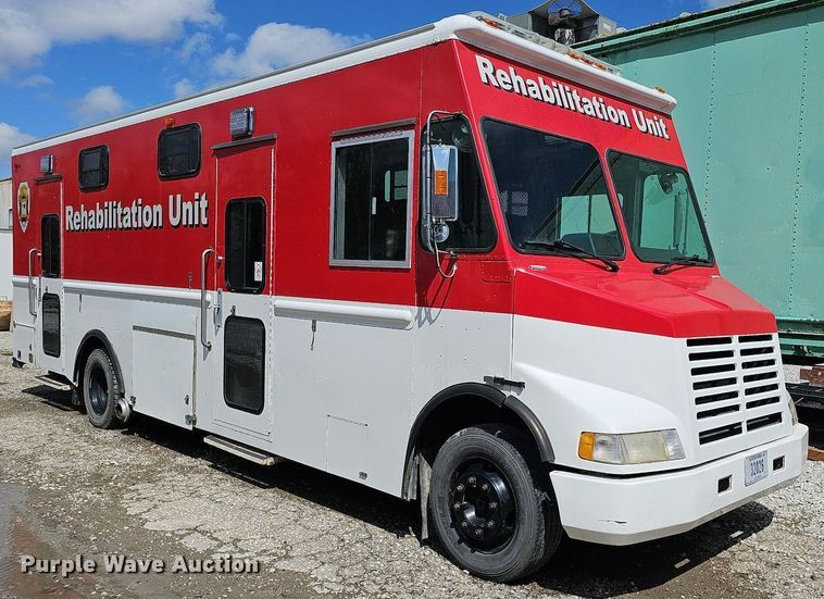 image for item DO4338 1993 Chevrolet P6S  emergency response vehicle